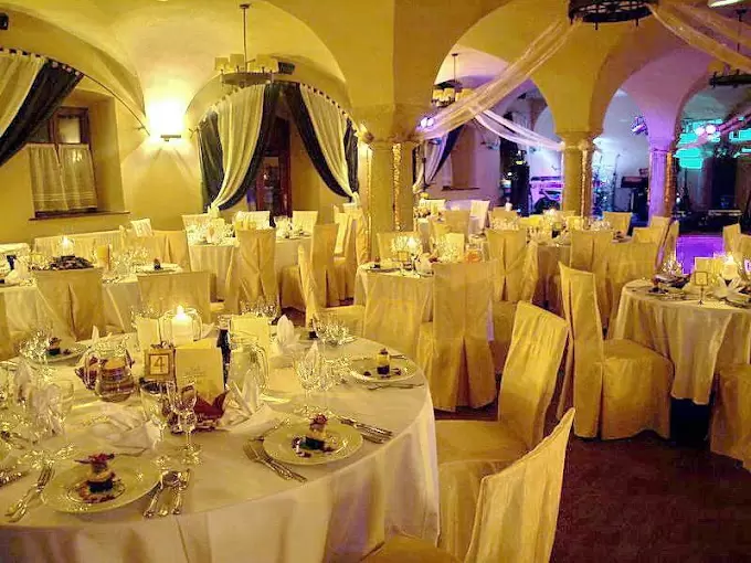 Konferencje i bankiety / restauracje hotelowe