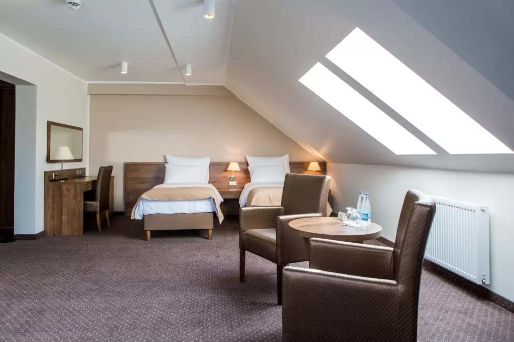 Baza noclegowa / pokoje hotelowe