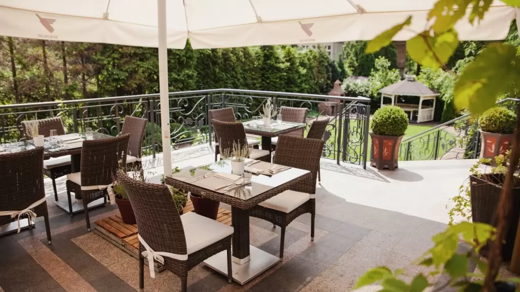 Konferencje i bankiety / restauracje hotelowe