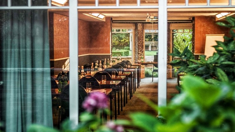 Tania sala w Grape Hotel & Restaurant*****