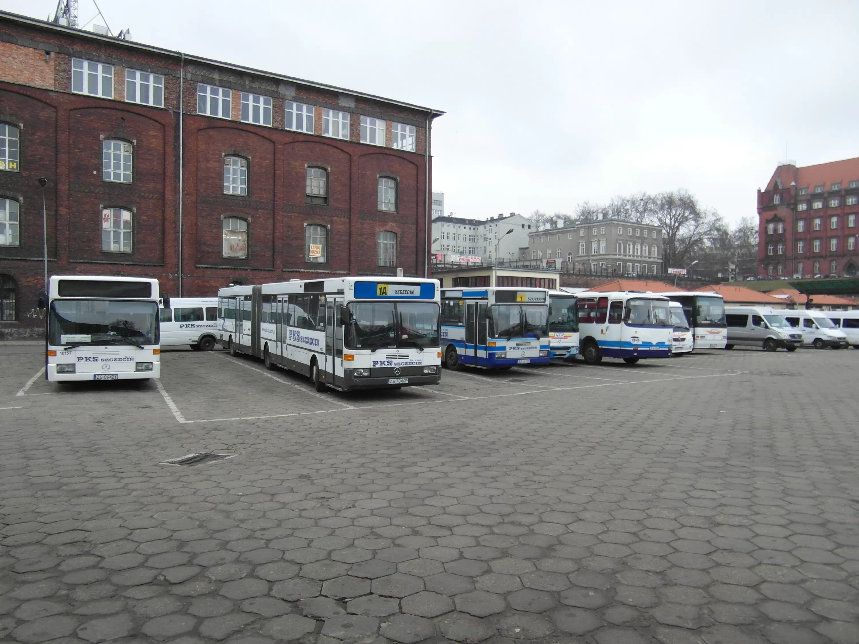 Dworzec autobusowy PKS w Szczecinie