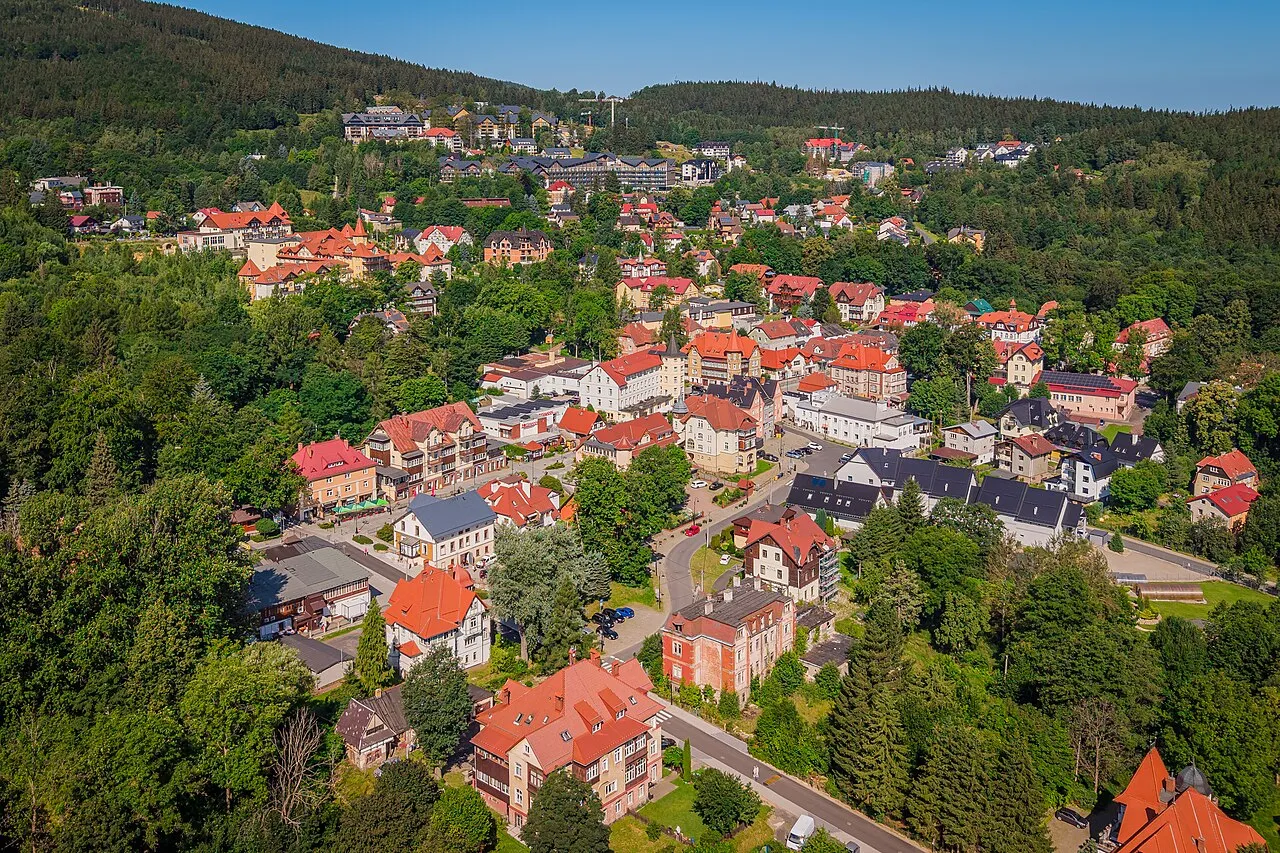 Fot. Szymon Staniec, CC BY 4.0 Świeradów Zdrój