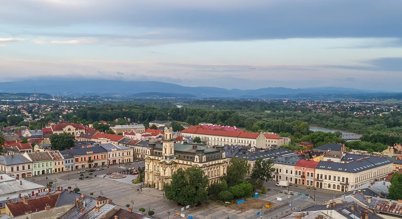 Fot. Piter329c, CC BY 4.0 Nowy Sącz