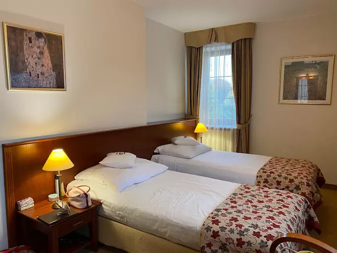 Baza noclegowa / pokoje hotelowe