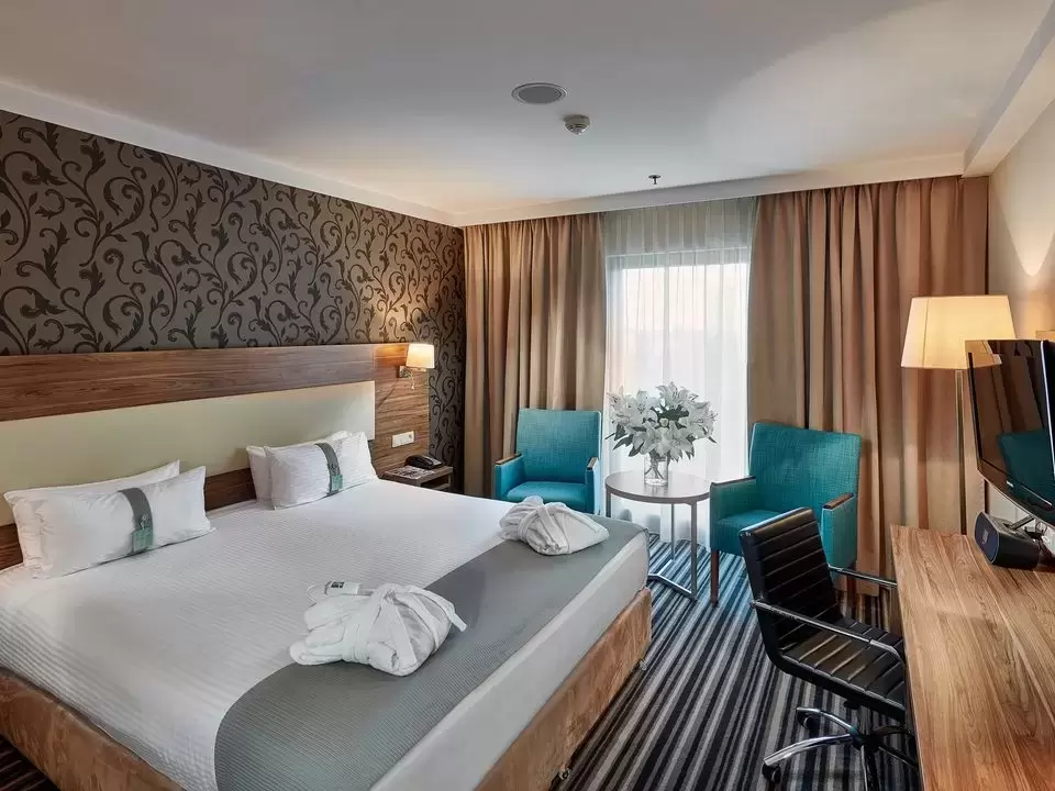 Baza noclegowa / pokoje hotelowe