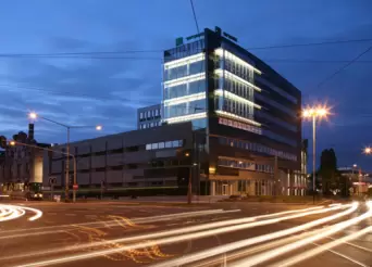 Zdjęcie obiektu Forum 76. Business Centre