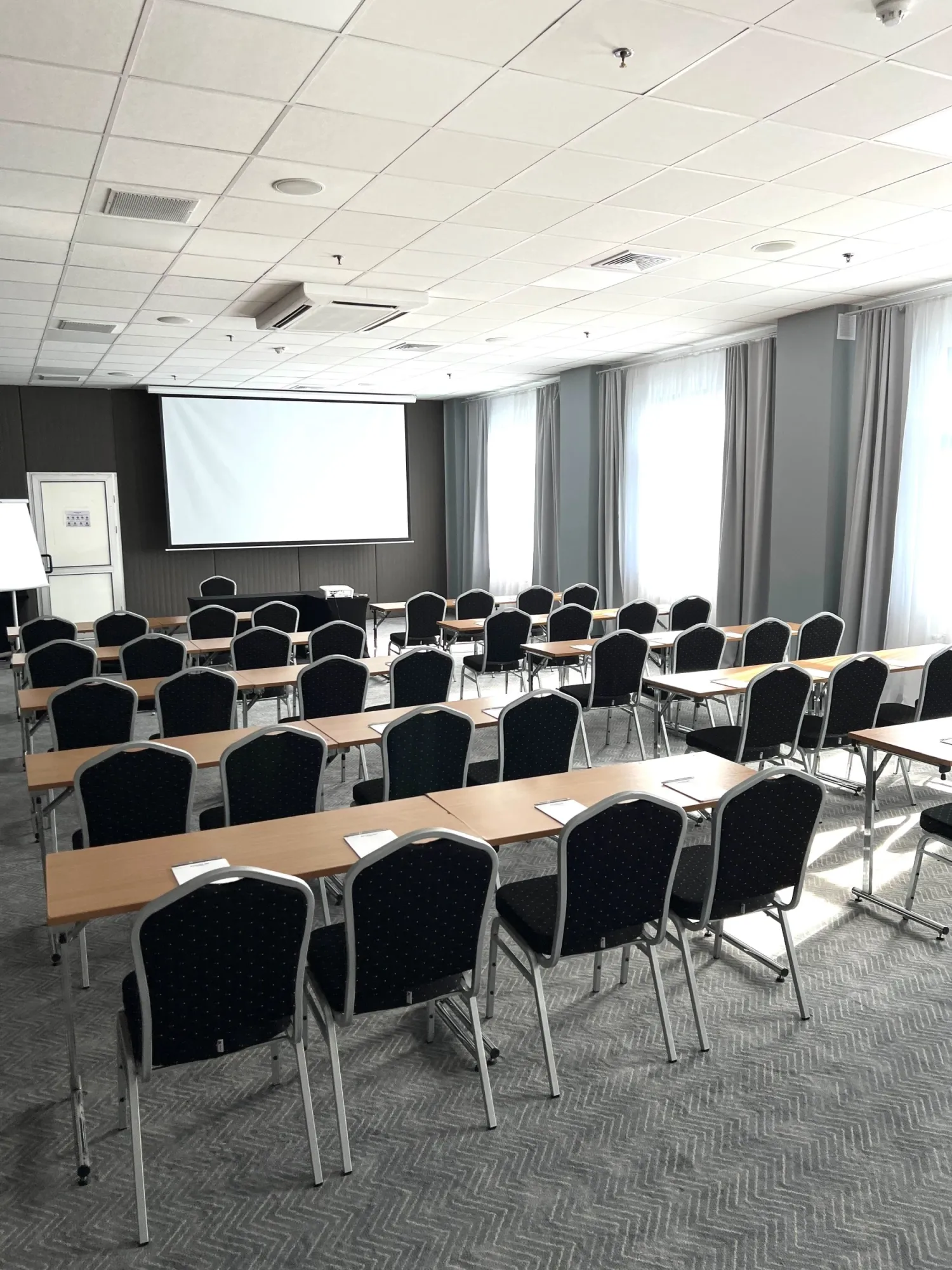 SALA B