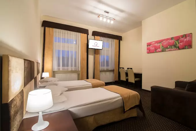 Baza noclegowa / pokoje hotelowe