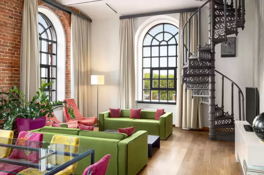 Baza noclegowa / pokoje hotelowe