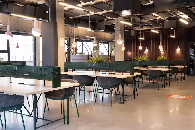 Sale szkoleniowe / zaplecze konferencyjne