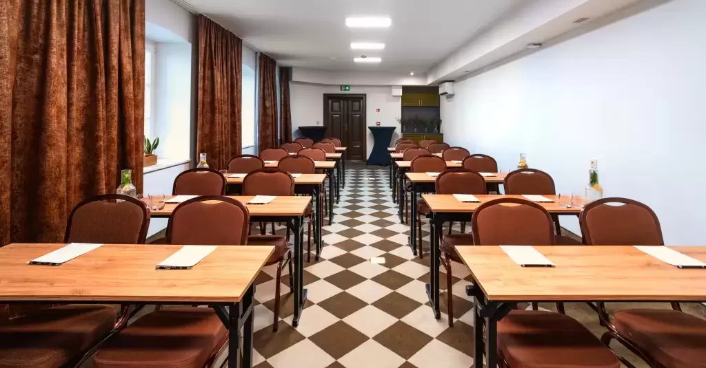 Sale szkoleniowe / zaplecze konferencyjne