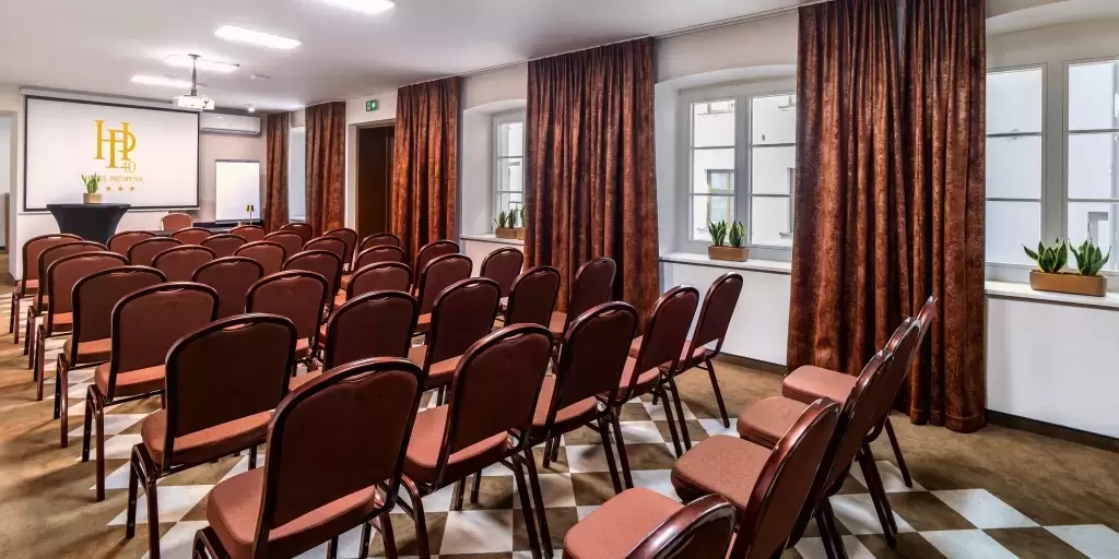 Sale szkoleniowe / zaplecze konferencyjne