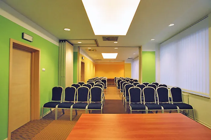 SALA "C+D"