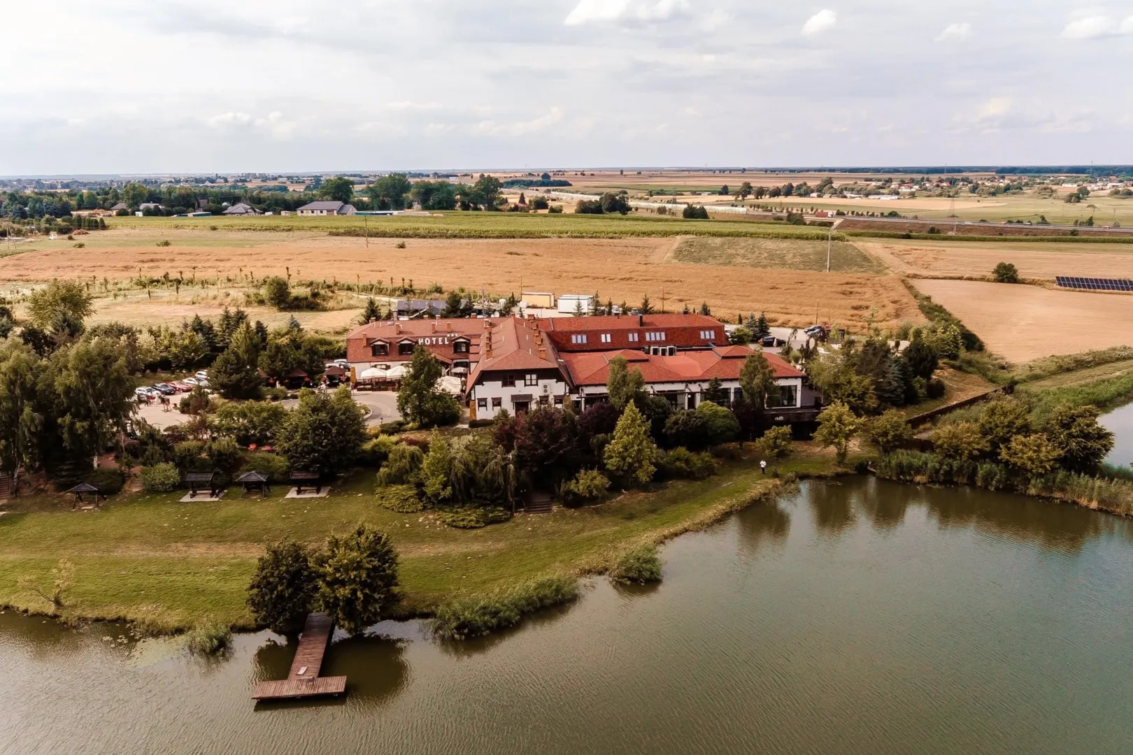 Dwór Bogucin Hotel & Restauracja - zdjęcie z galerii