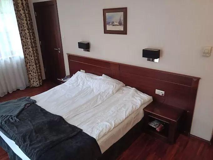 Baza noclegowa / pokoje hotelowe