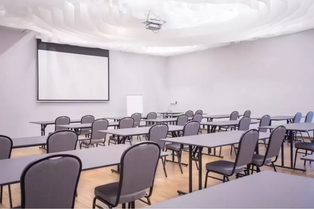Sale szkoleniowe / zaplecze konferencyjne