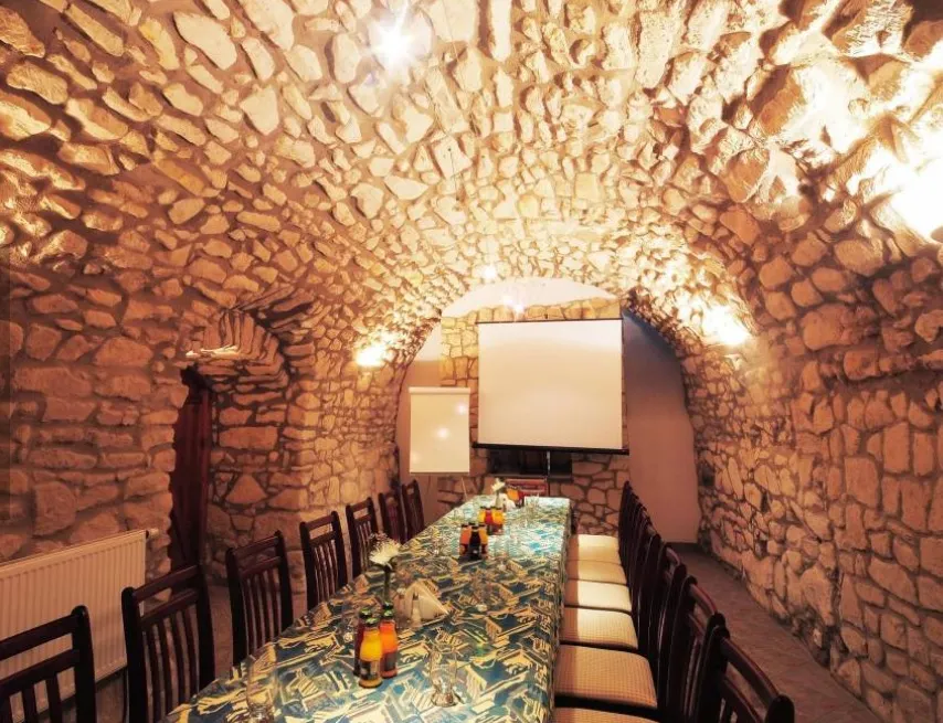 Tania sala w Restauracja - Pensjonat Pod Wietrzną Górą
