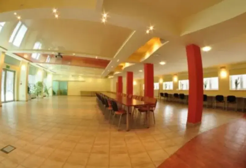 Sale szkoleniowe / zaplecze konferencyjne