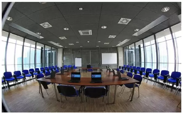Sale szkoleniowe / zaplecze konferencyjne