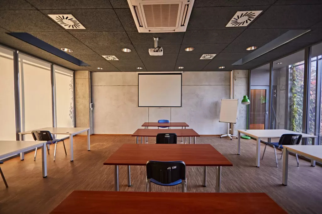 Sale szkoleniowe / zaplecze konferencyjne