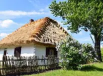 Muzeum Wsi Lubelskiej na Lubelszyźnie - Sala Chałupa z Chrząchowa