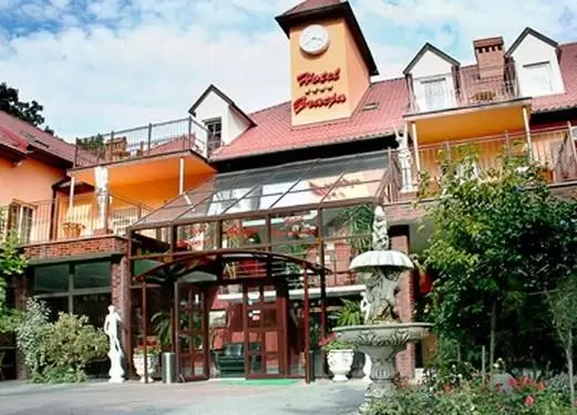 Hotel Gracja****