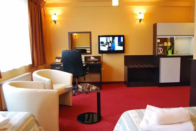 Baza noclegowa / pokoje hotelowe