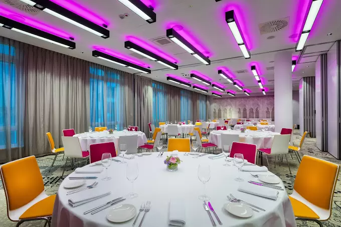 Konferencje i bankiety / restauracje hotelowe