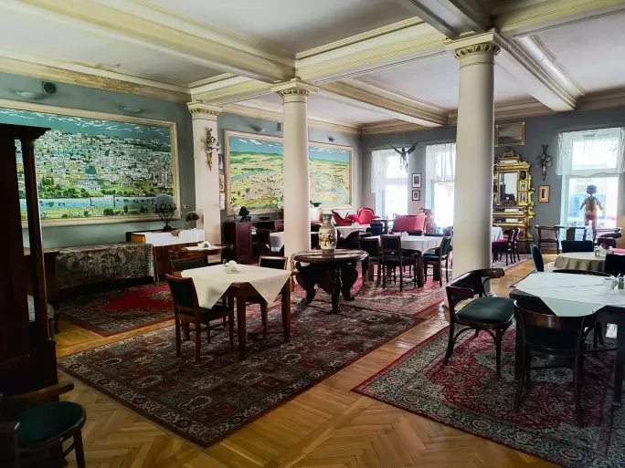 Restauracje hotelowe