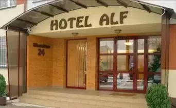 Hotel Alf**