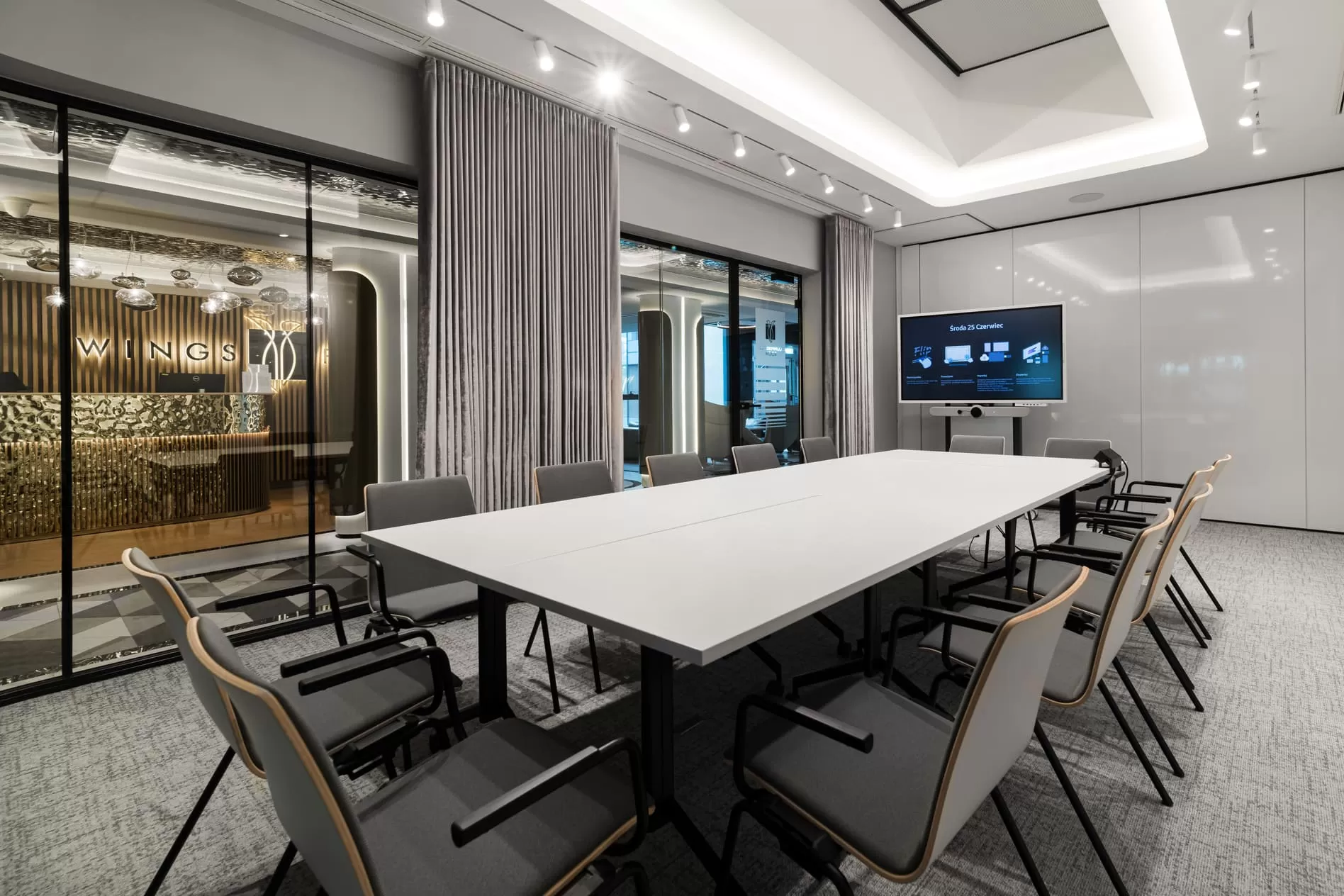 Wings Plaza - Sala VIP Room