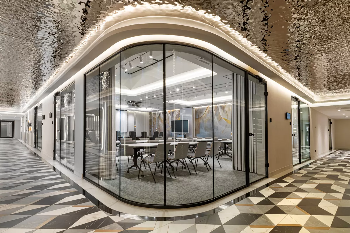 Wings Plaza - Sala D Platinum