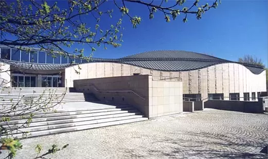 Centrum Sztuki i Techniki Japońskiej