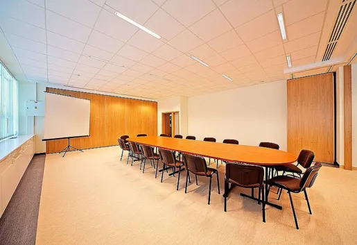 sala konferencyjna do 72 osób