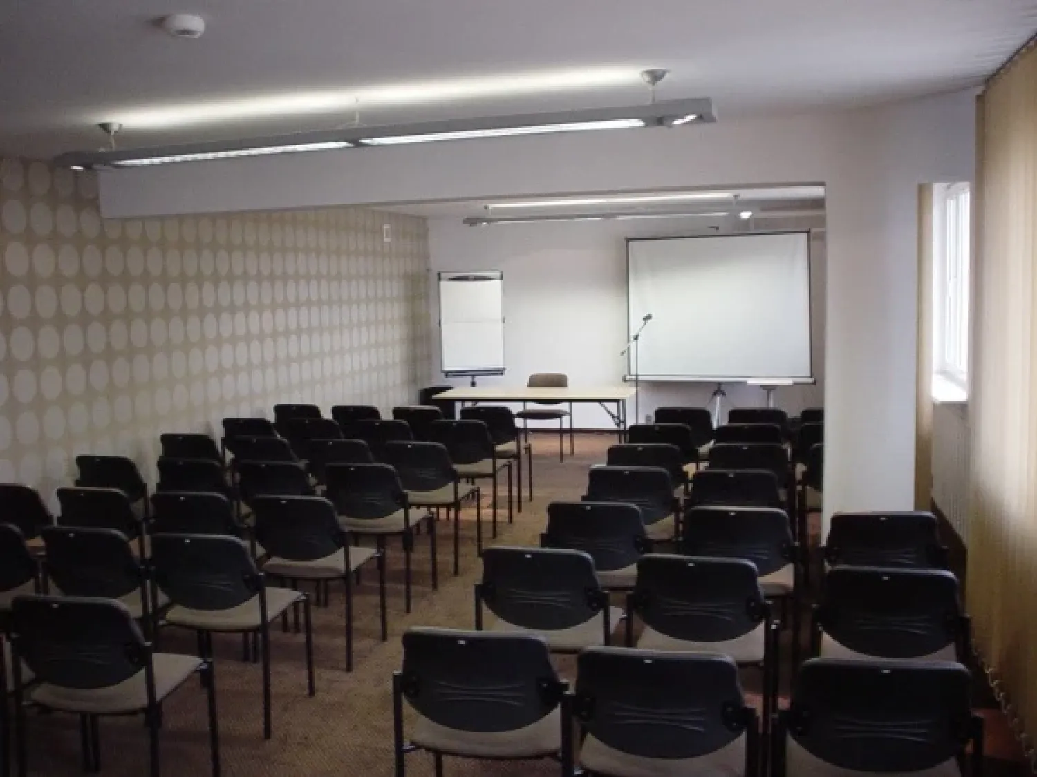 Sala 3 SZKLANA