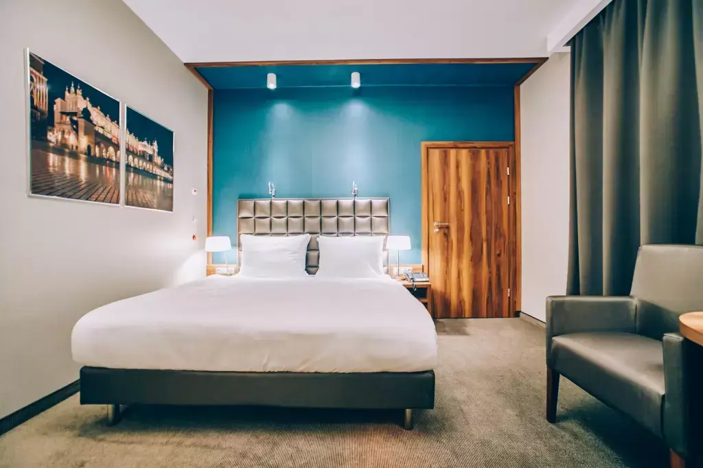 Baza noclegowa / pokoje hotelowe