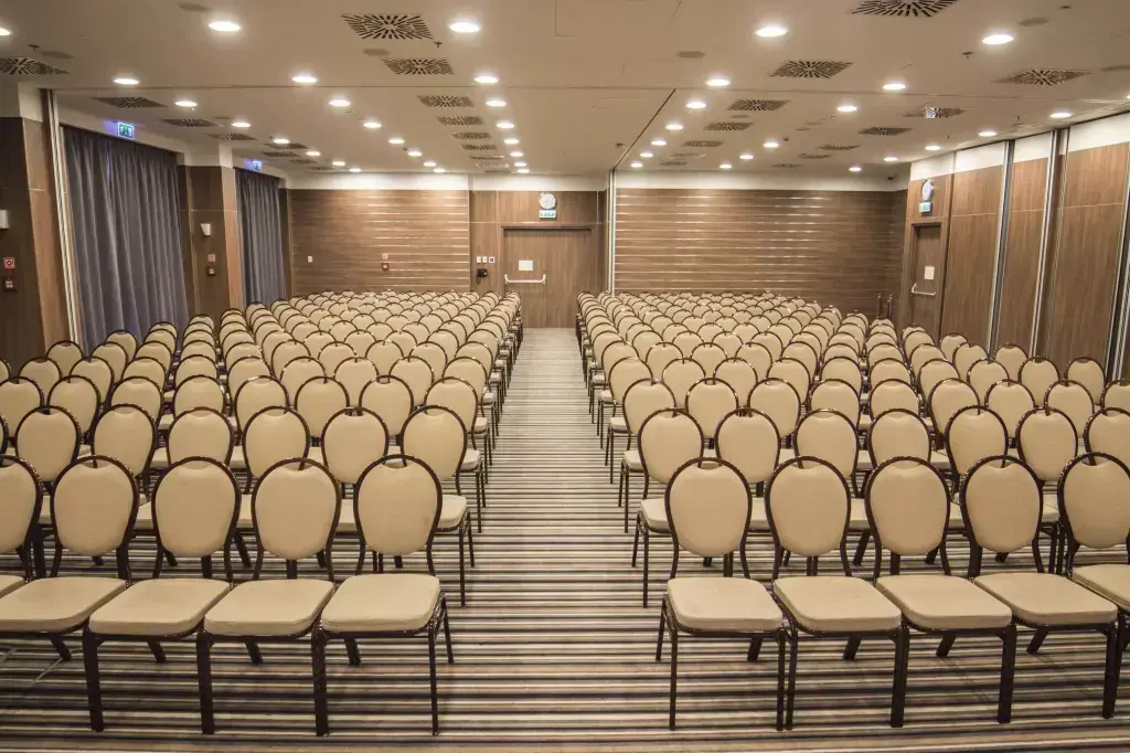 Sale szkoleniowe / zaplecze konferencyjne