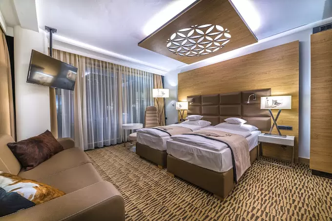 Baza noclegowa / pokoje hotelowe