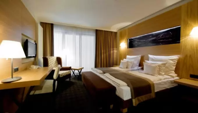 Baza noclegowa / pokoje hotelowe