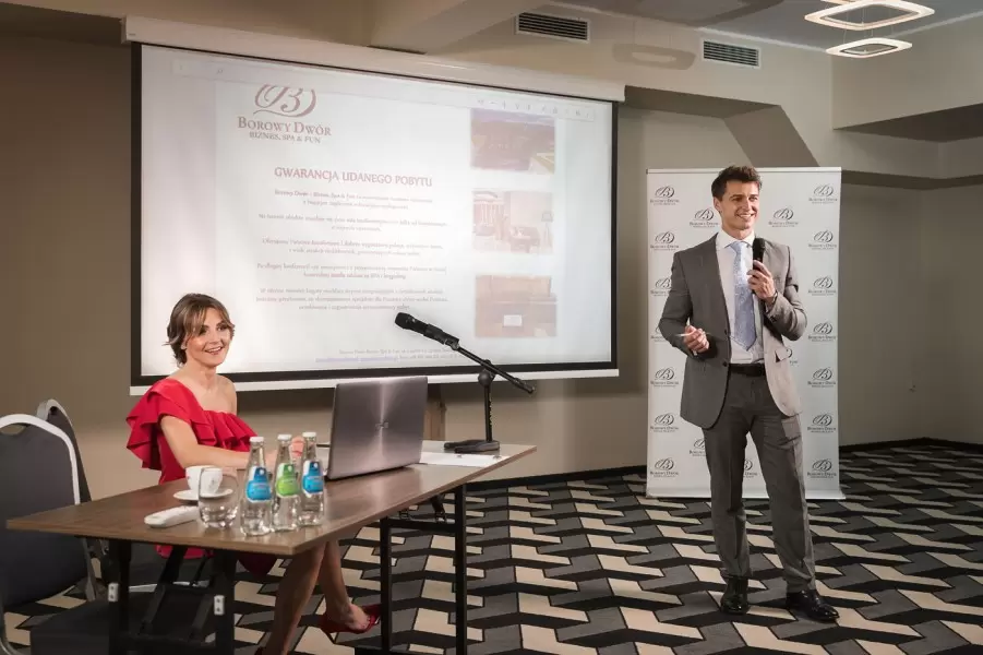 Sale szkoleniowe / zaplecze konferencyjne