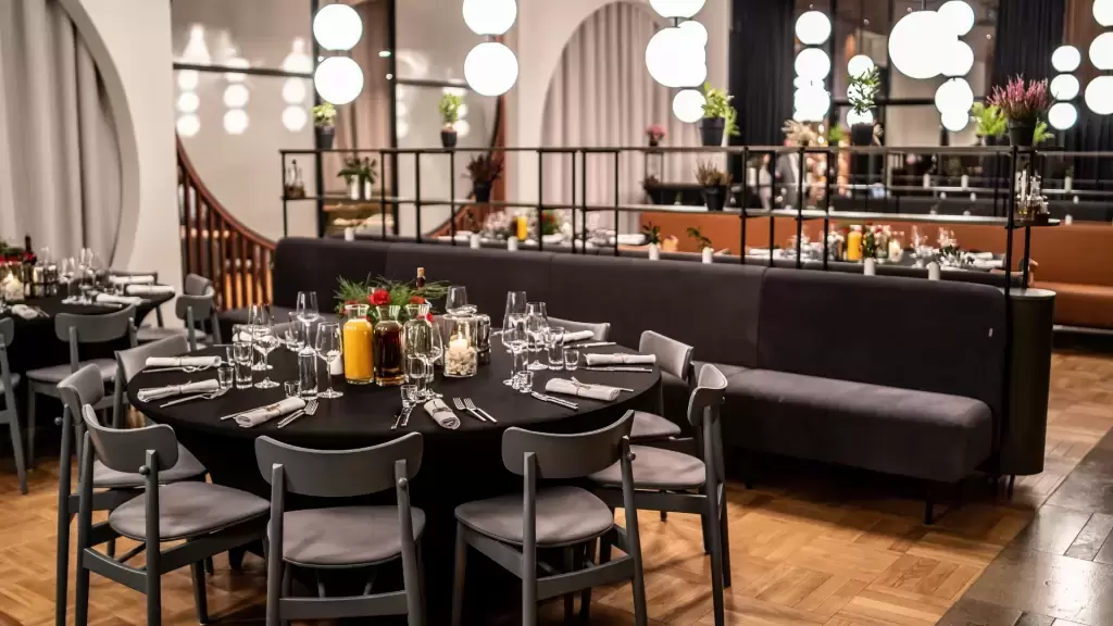 Konferencje i bankiety / restauracje hotelowe