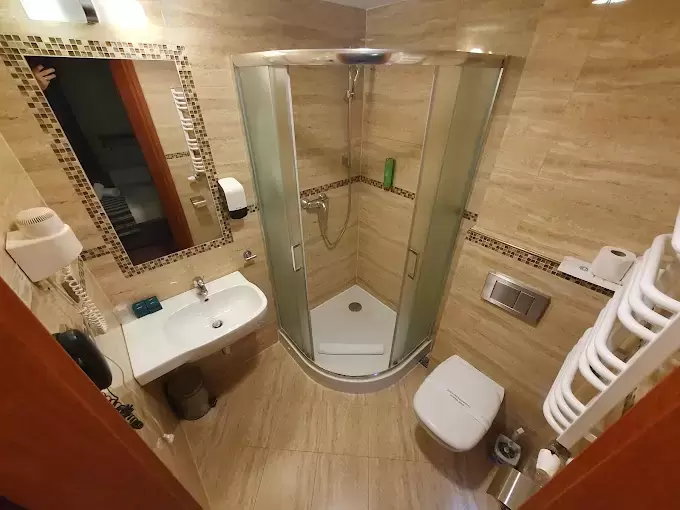 Baza noclegowa / pokoje hotelowe