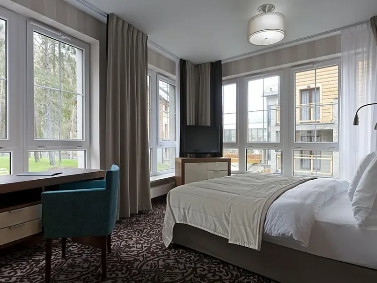 Baza noclegowa / pokoje hotelowe