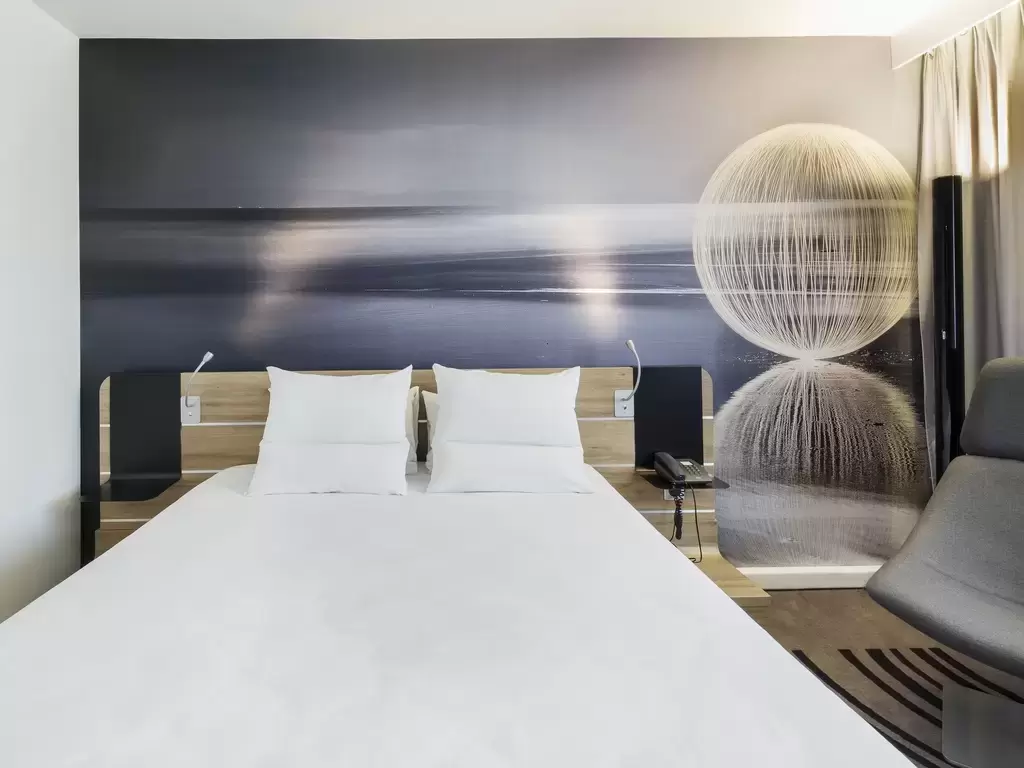 Baza noclegowa / pokoje hotelowe