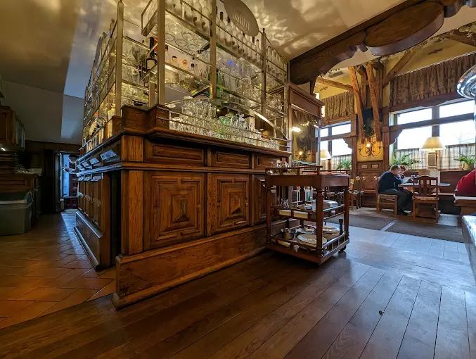 Restauracje hotelowe