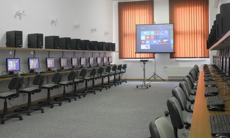 Sala Lab. Komputerowe A-204