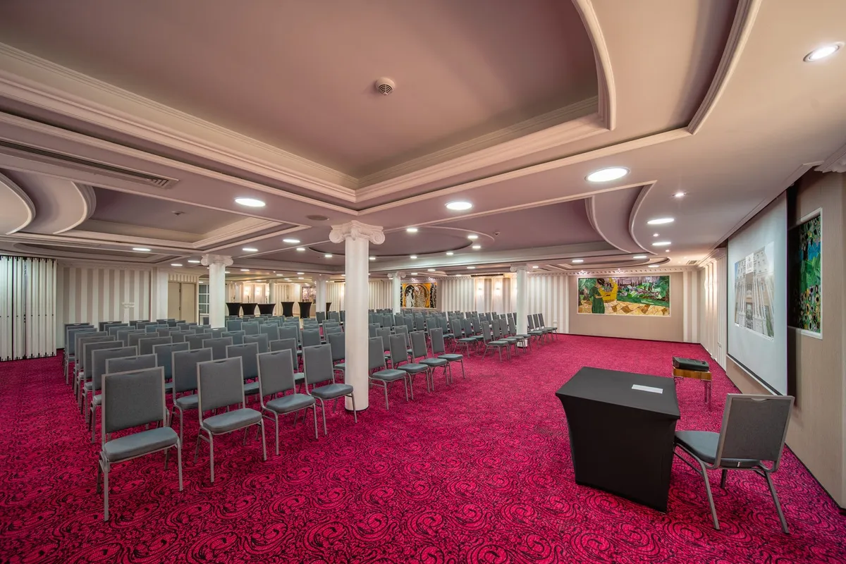 Hotel Lord**** - Sala Witrażowa