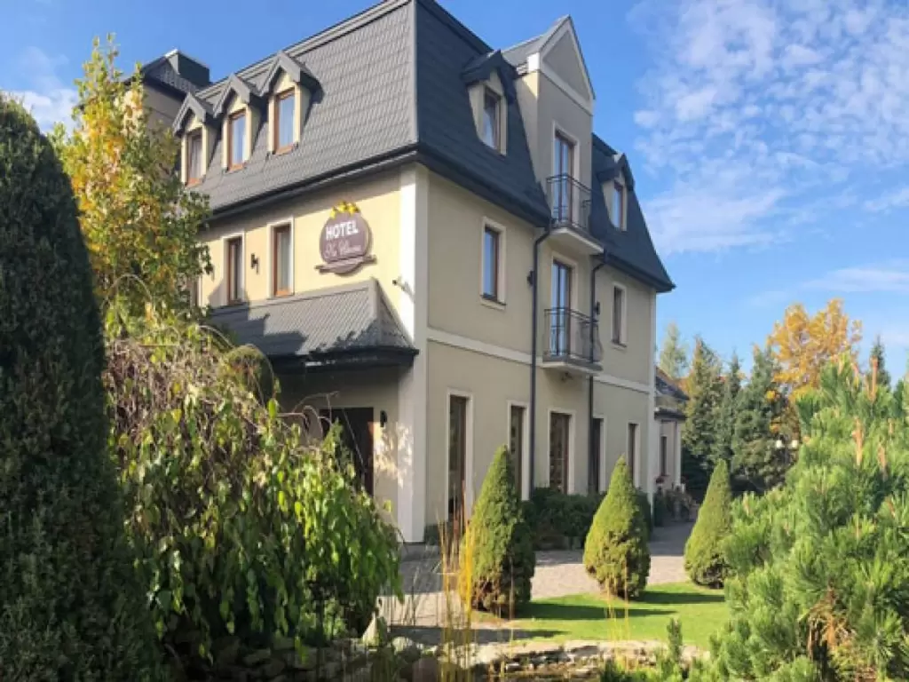 Hotel Na Uboczu*** - zdjęcie główne
