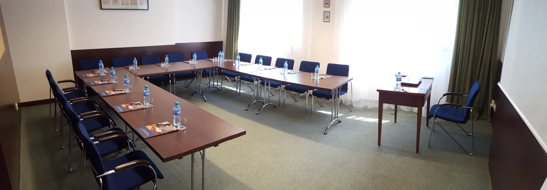 Sala 305