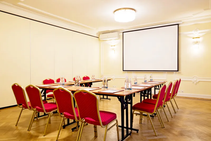 Sala STRAUSS B